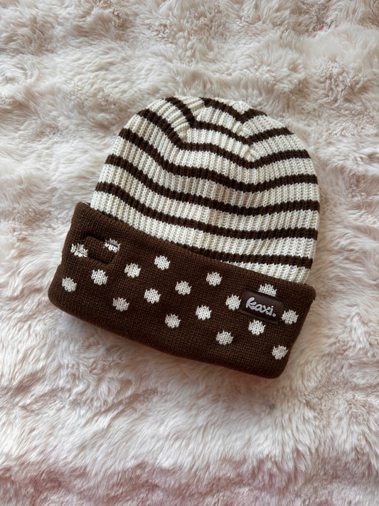 Reversible polka dot beanie