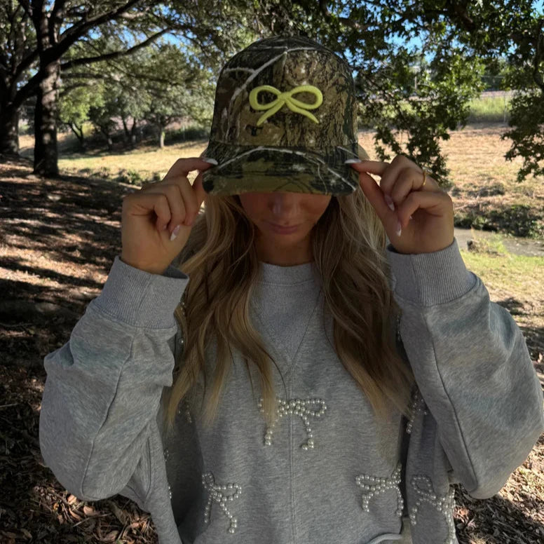 Camo bow hat
